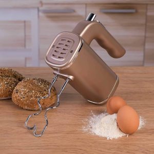 What to Consider When Choosing a Hand Mixer for Baking