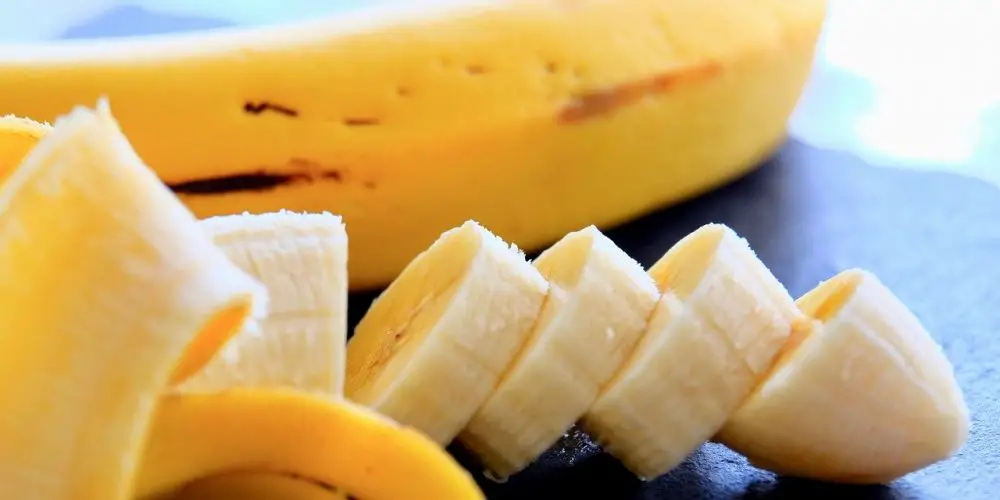 how to keep fruit flies away from bananas